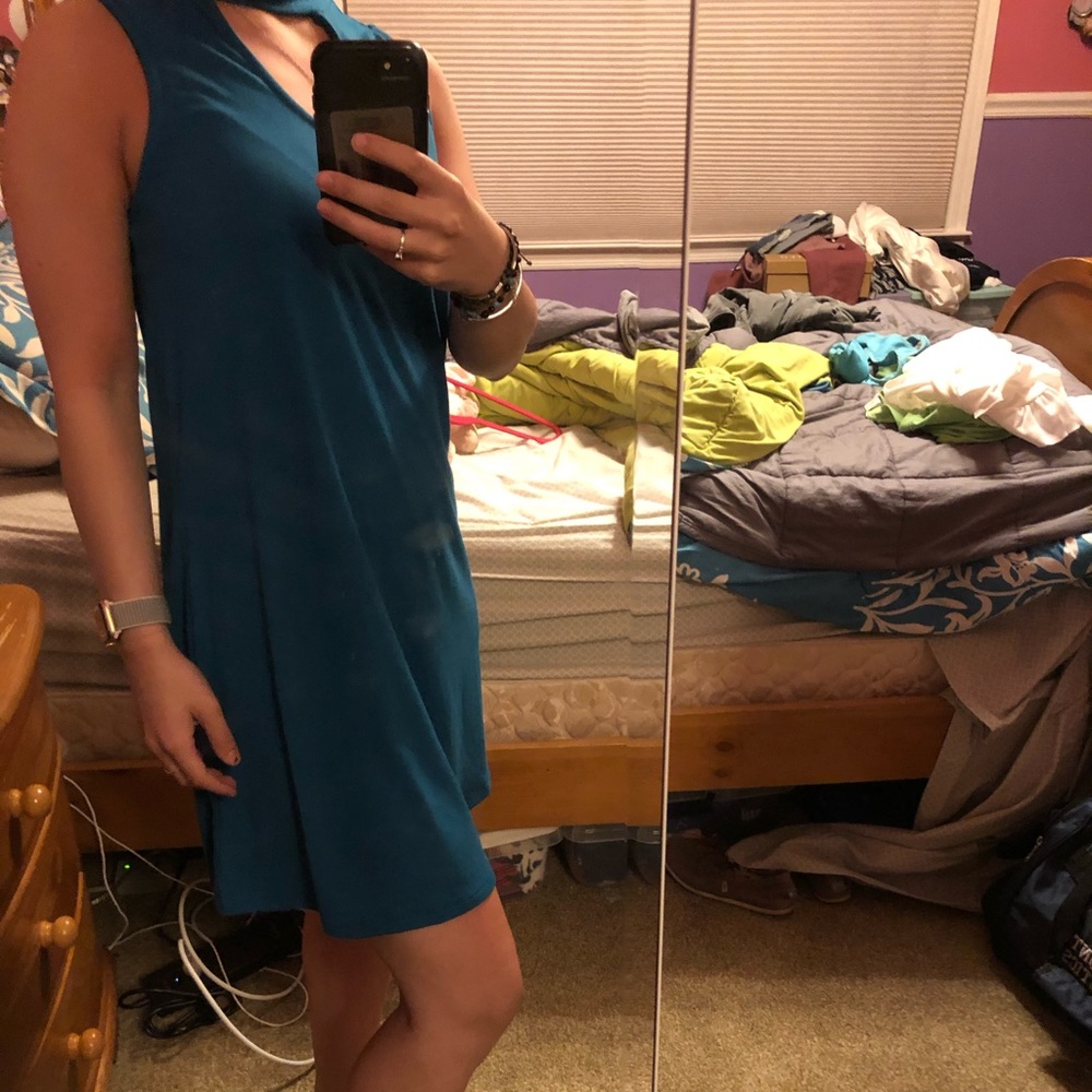 Cute blue dress perfect for summer!!